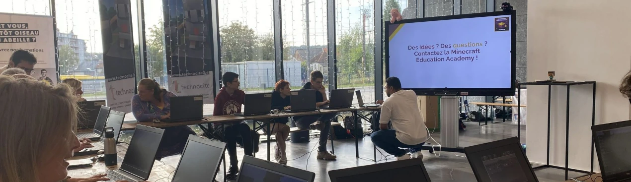 Formation donnée par un formateur de chez at all networks Formation donnée par un formateur de chez at all networks